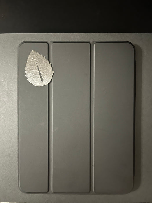 Leaves | Black paper carving