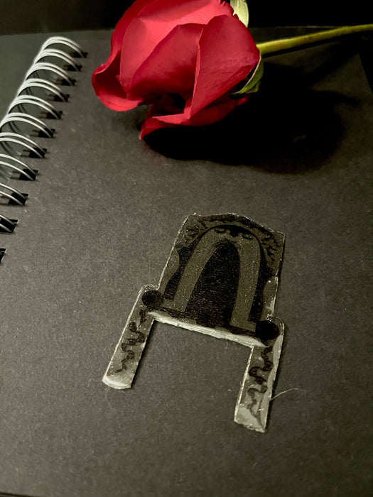 Tarot Symbolism - Throne | Black Paper Engraving 
